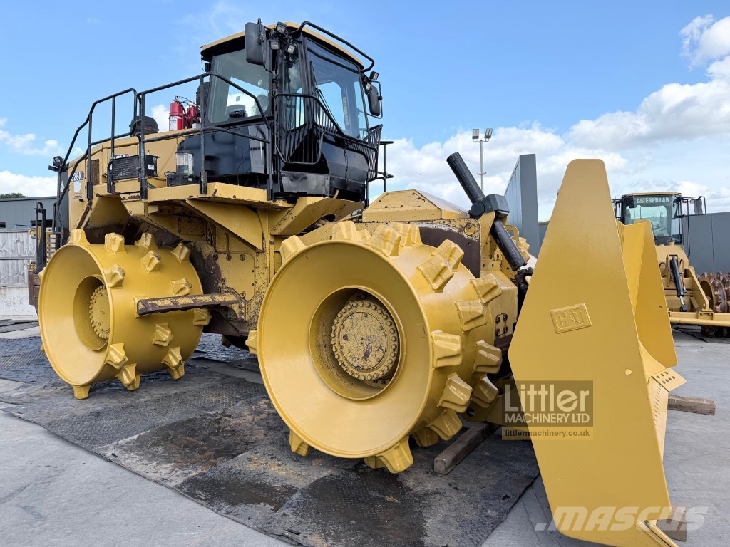 CAT 826 K Nabijači zemlje