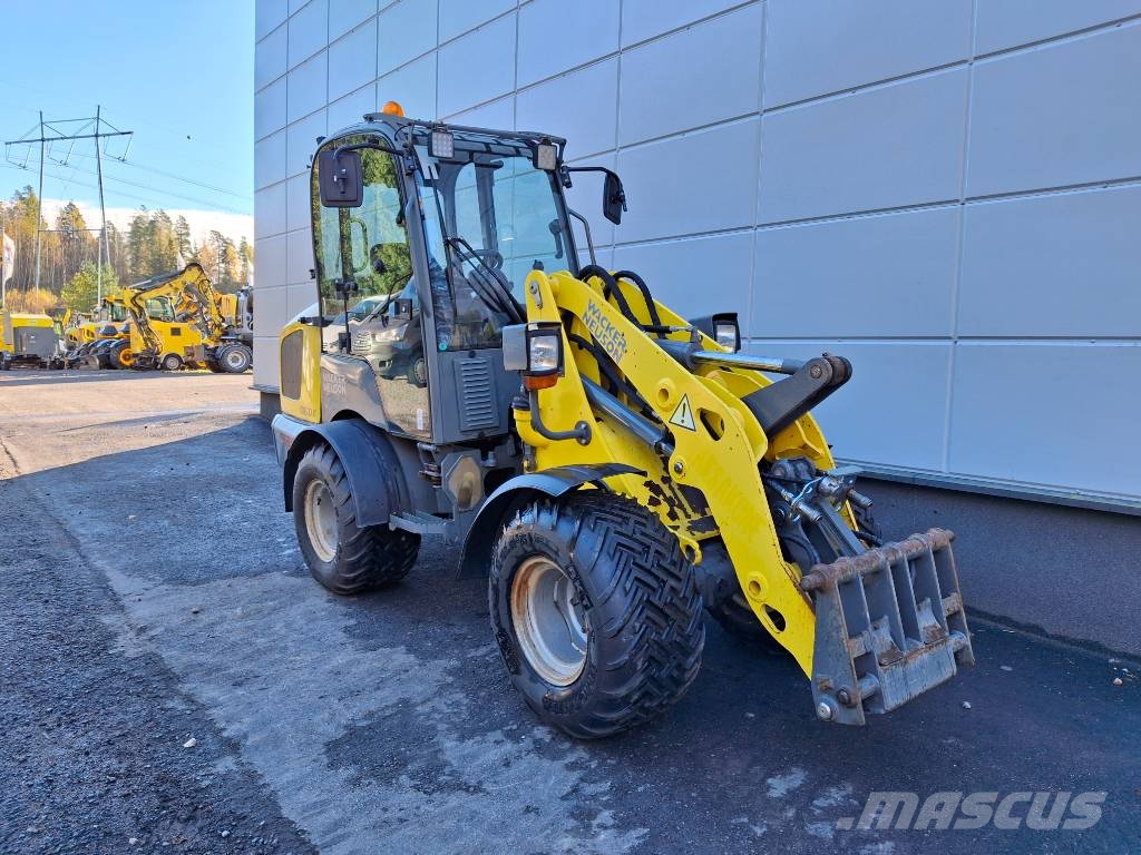 Wacker Neuson WL 32 لوادر بعجل