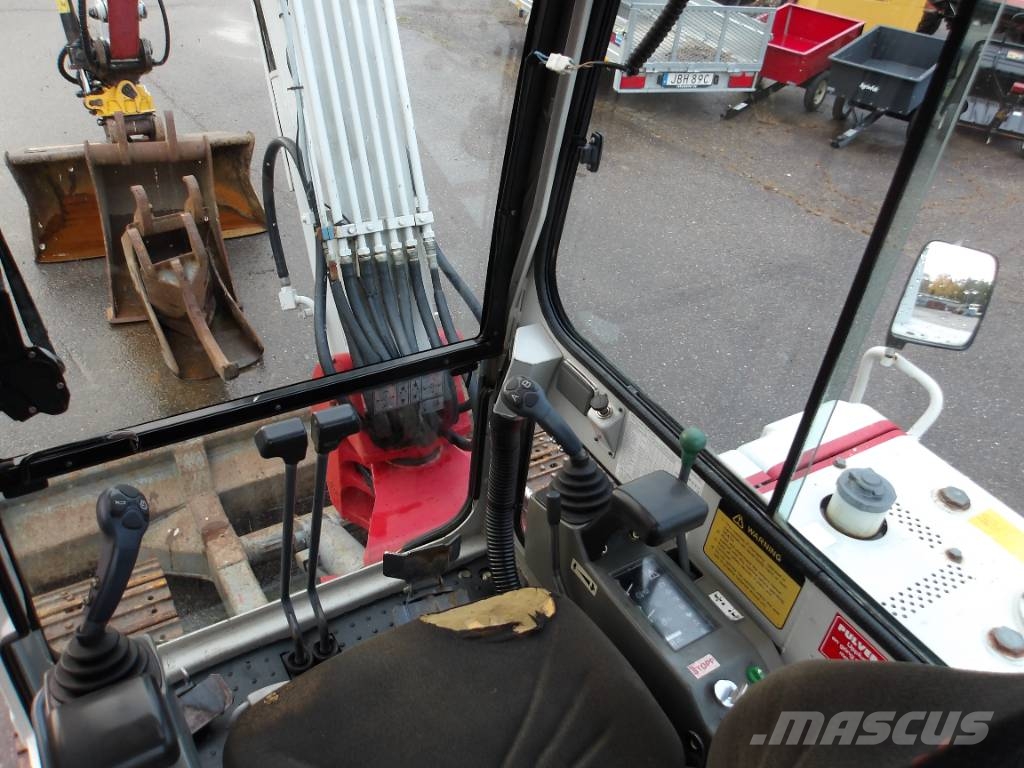Takeuchi TB 145 Miniekskavaatorid < 7 t