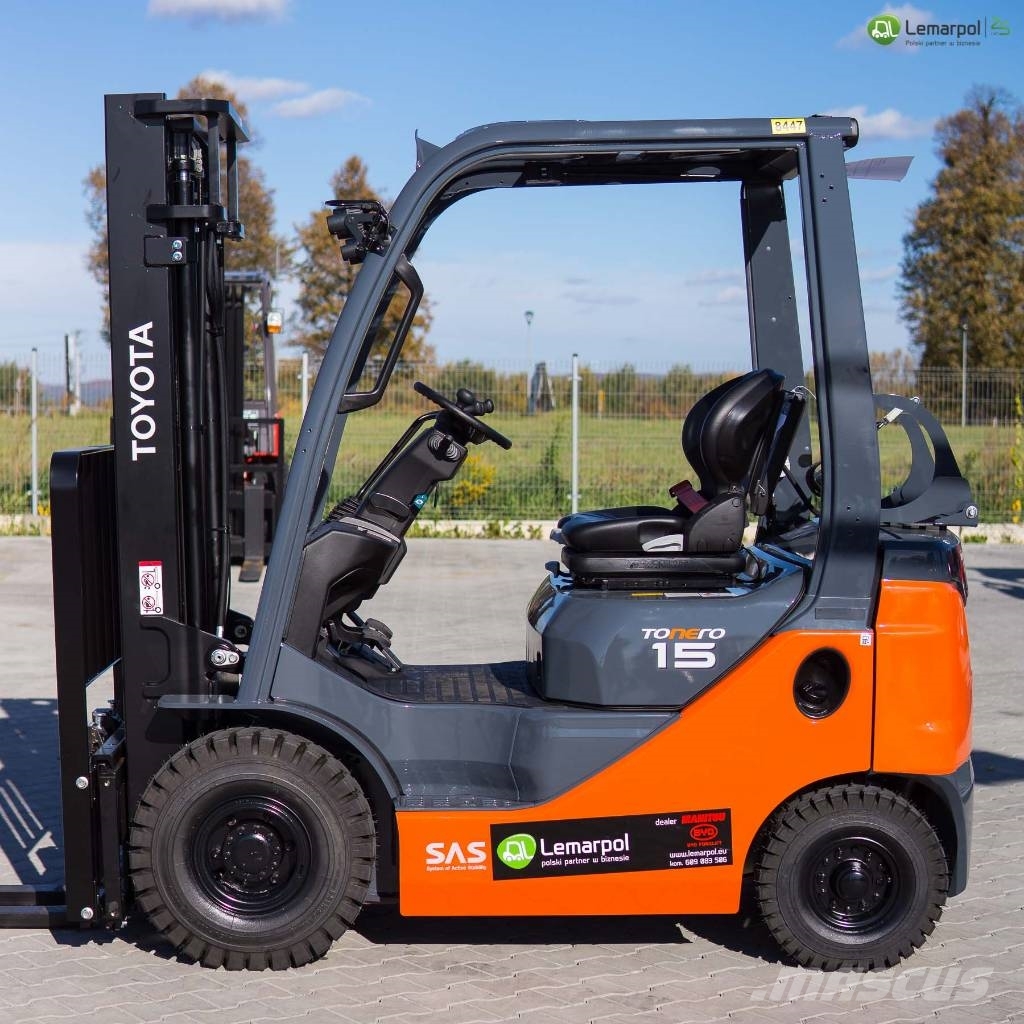 Toyota 8 FGF 15 LPG forklifts