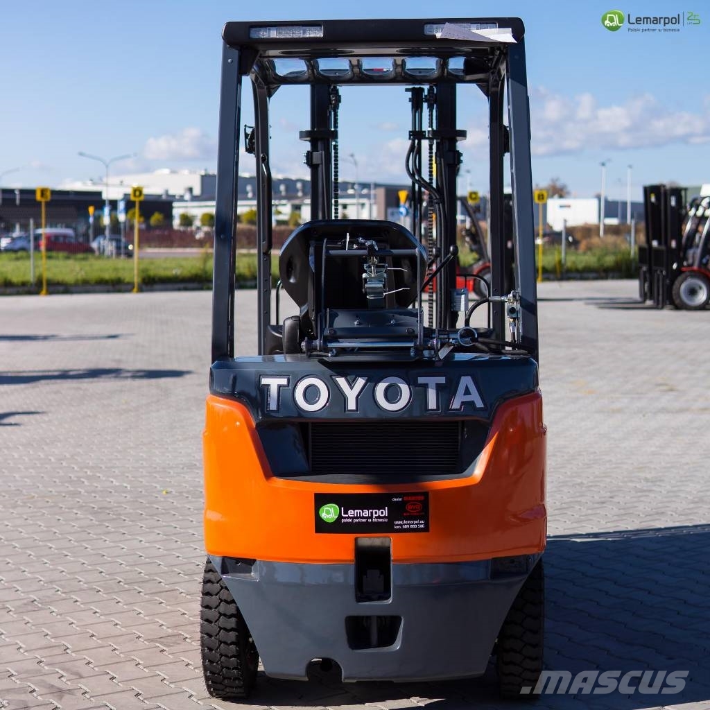 Toyota 8 FGF 15 LPG forklifts