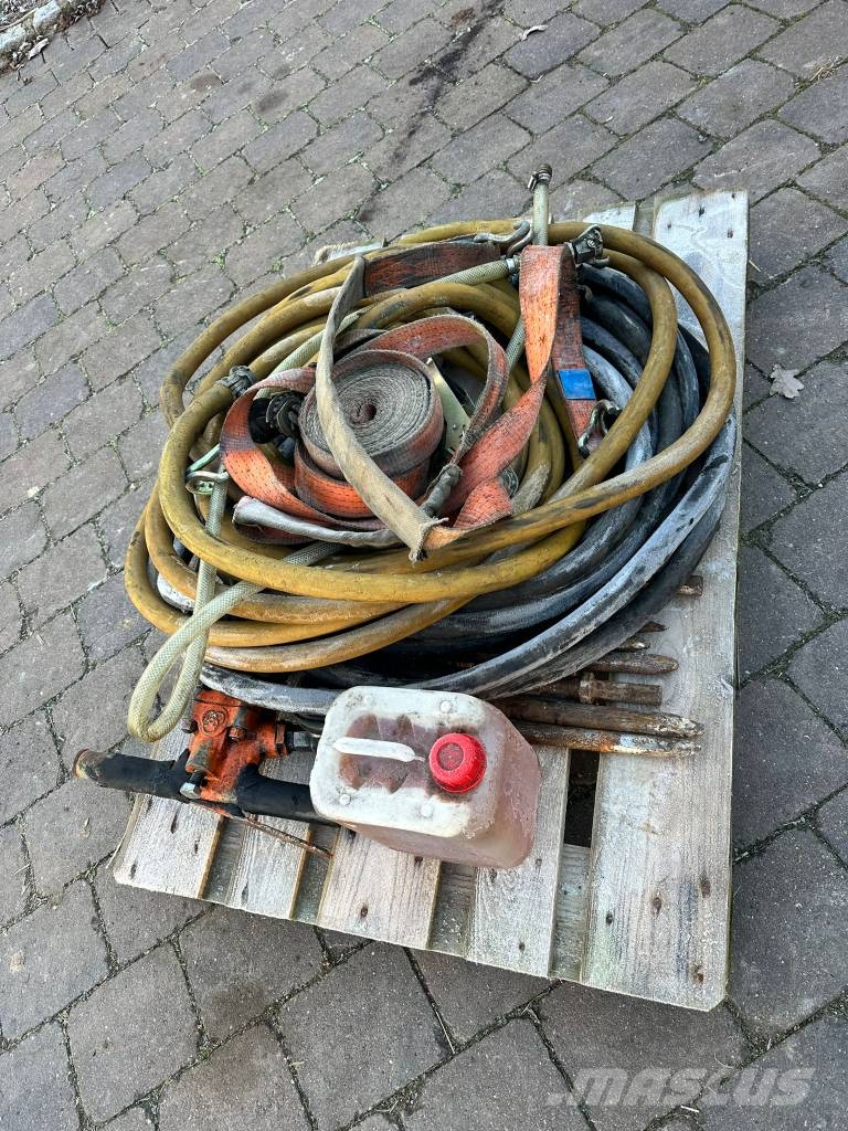 Jenbacher Werke Schraubenkompressor JW 200 Other trailers
