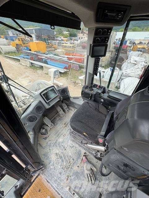 CAT 950 M Chargeuse sur pneus