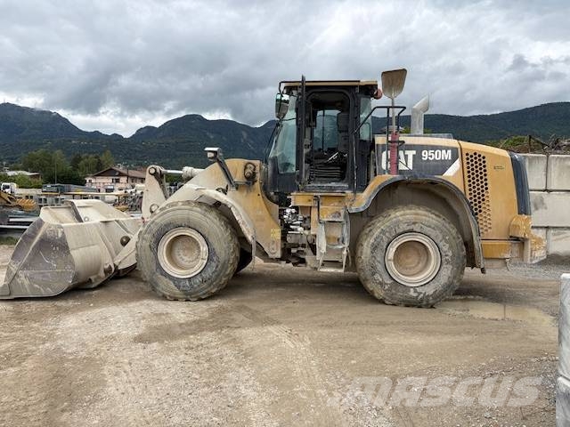 CAT 950 M Chargeuse sur pneus