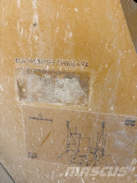 CAT 950 M Chargeuse sur pneus