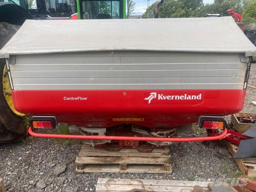 Kverneland CL1300 Διαστρωτήρες ανοργάνων