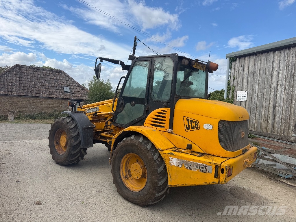 JCB TM 300 معدات مناولة لأغراض الزراعة
