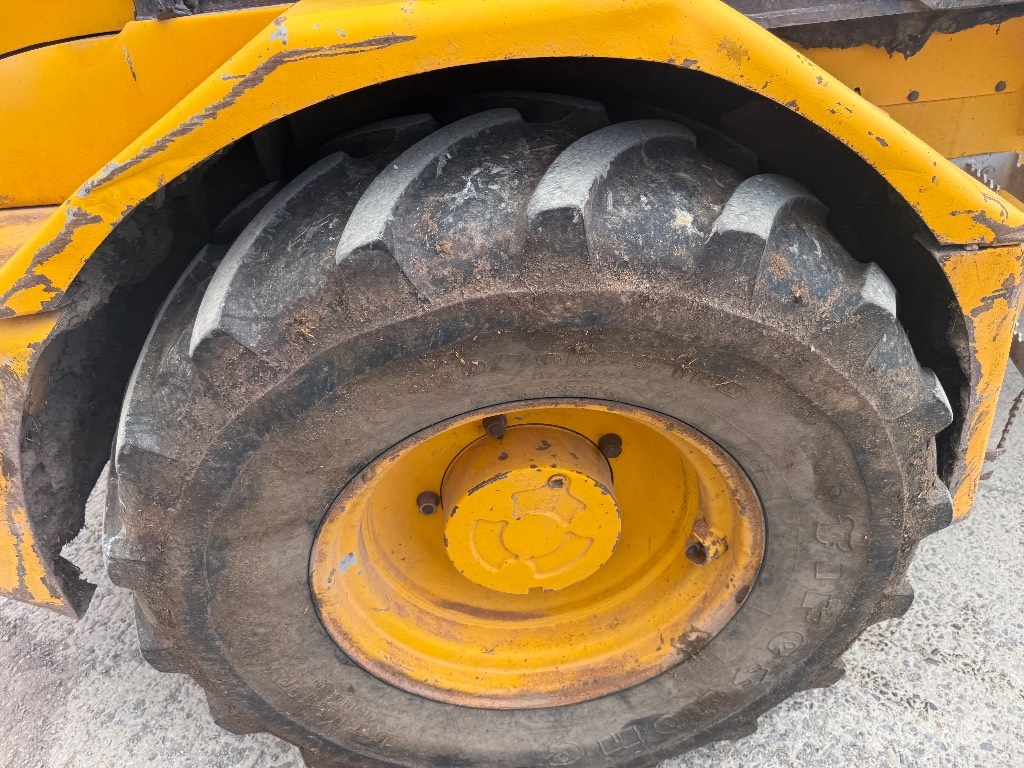 JCB TM 300 معدات مناولة لأغراض الزراعة