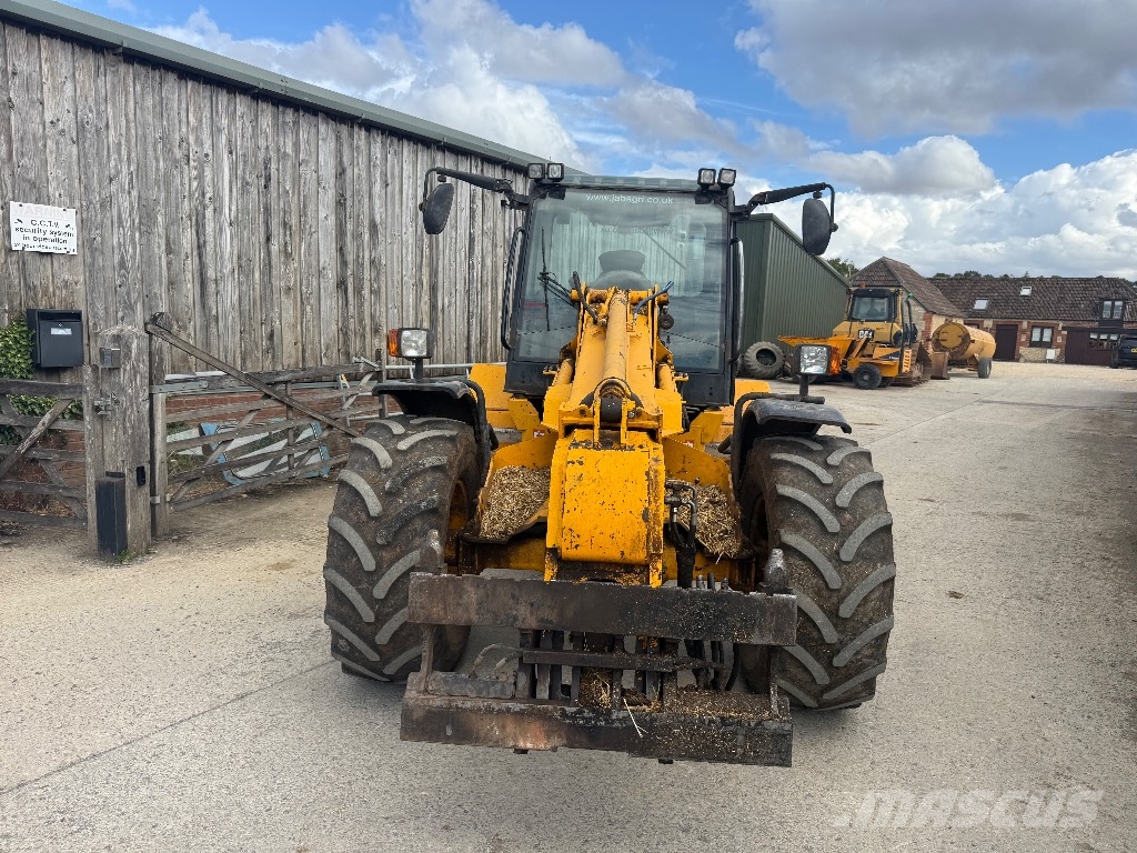 JCB TM 300 معدات مناولة لأغراض الزراعة