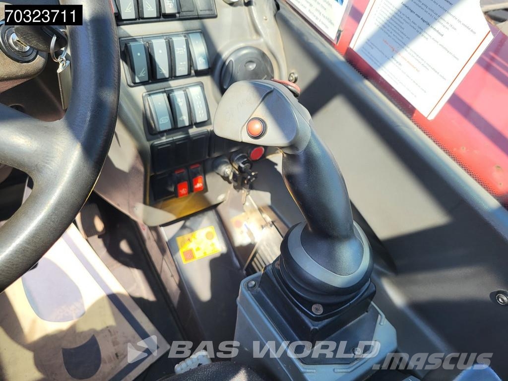 Manitou MRT2550 Remote Control - Dutch Machine مناولات متداخلة