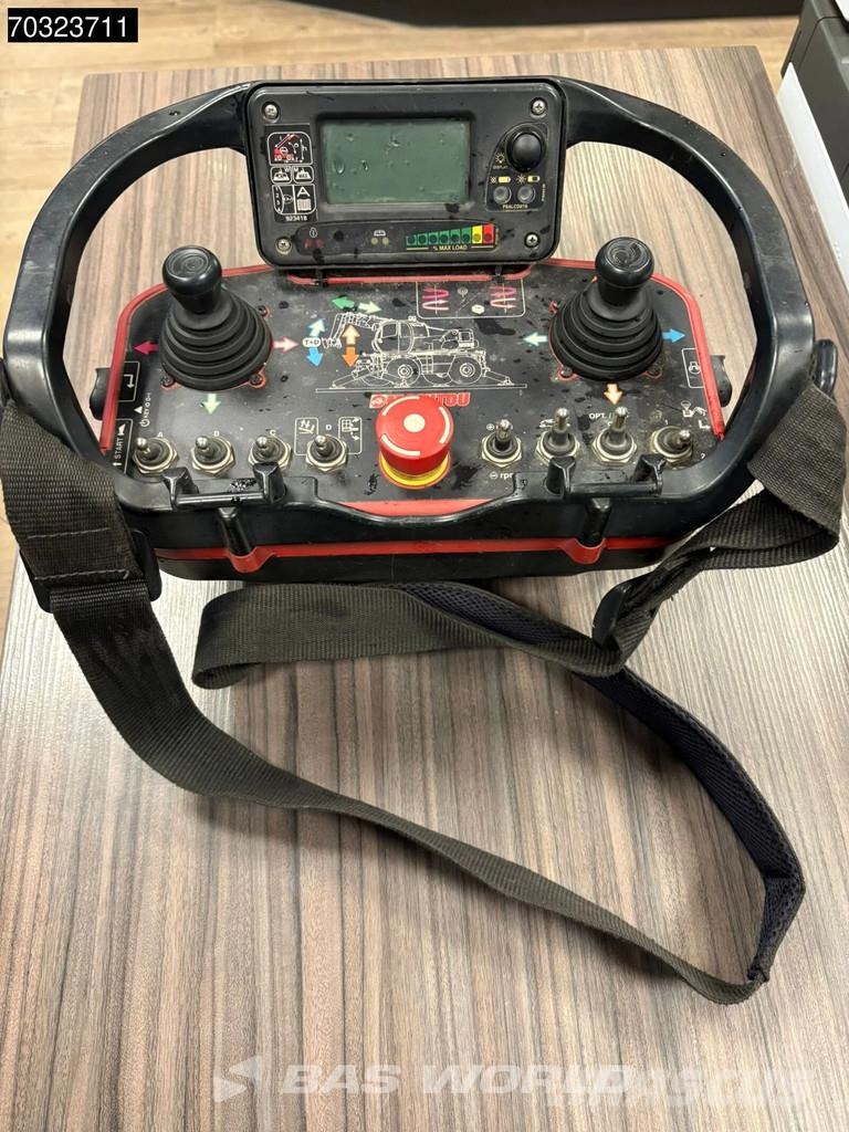 Manitou MRT2550 Remote Control - Dutch Machine مناولات متداخلة