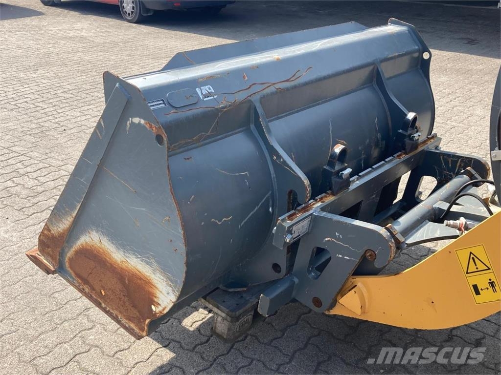 Liebherr L506 Compact Ostale poljoprivredne mašine
