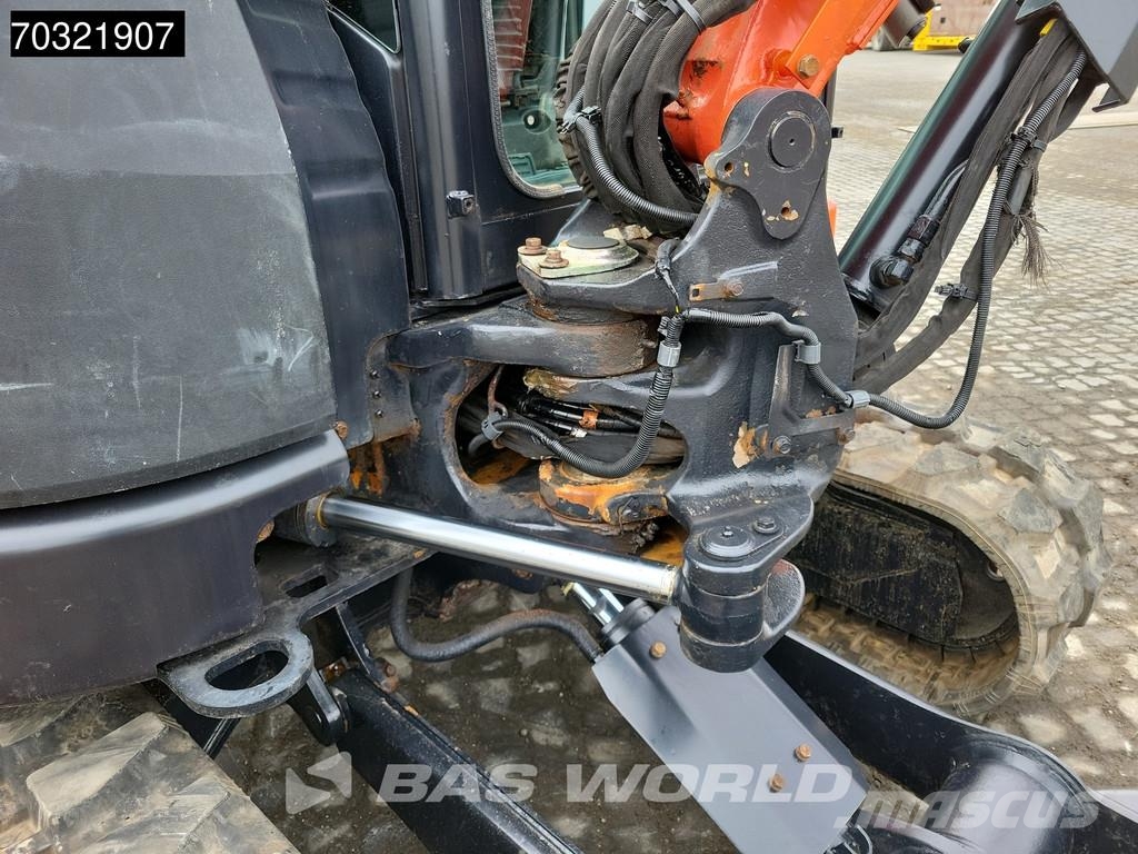 Kubota U50-5 Miniescavatori