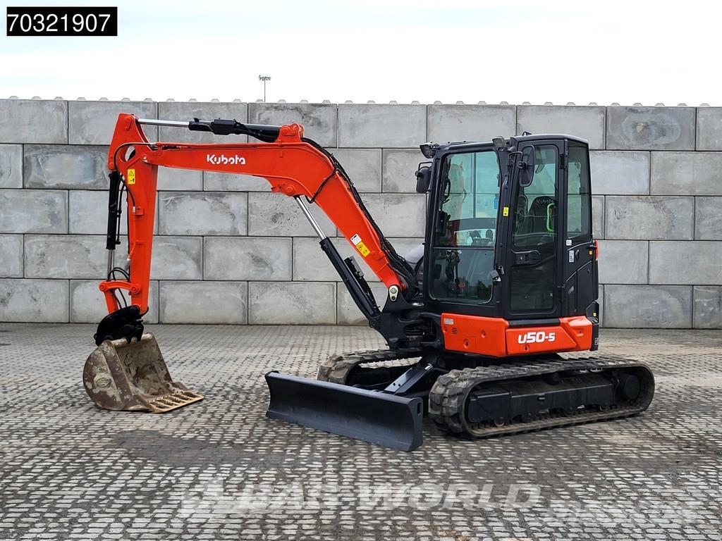 Kubota U50-5 Miniescavatori