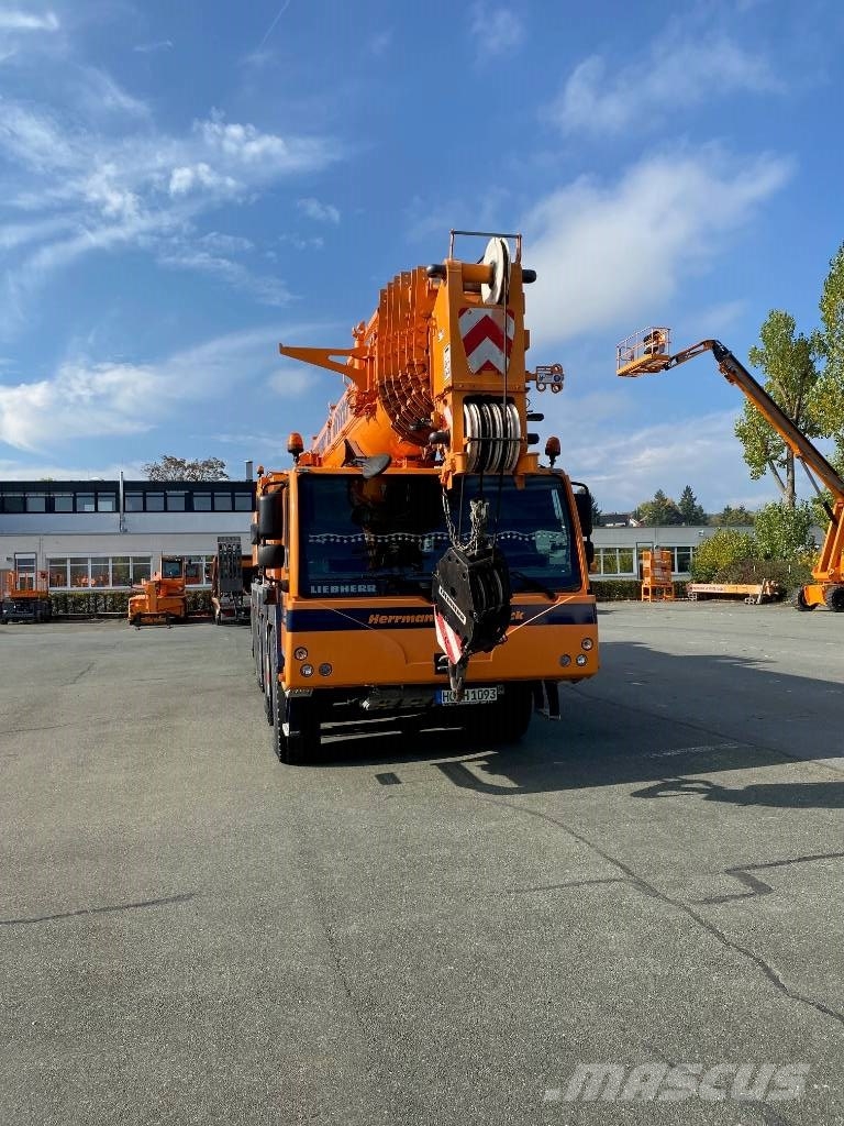 Liebherr LTM 1090-4.2 Visurgājēji celtņi