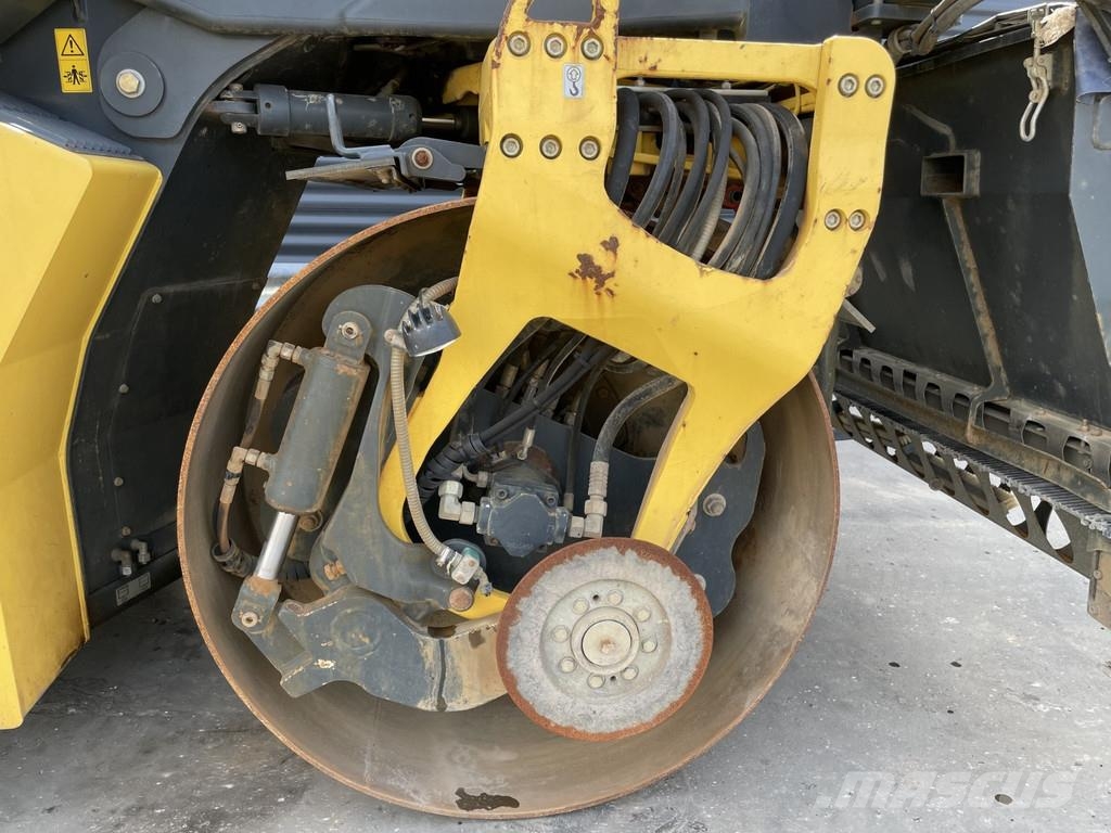 Bomag BW 154 AP-4V AM Çift tamburlu silindirler