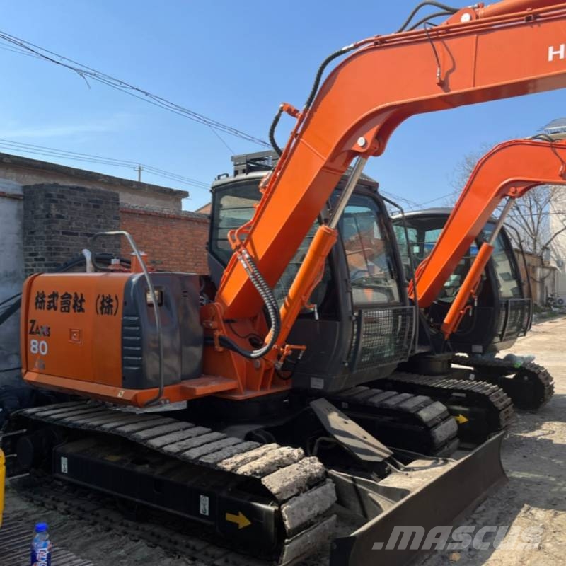 Hitachi ZX 80 小型挖掘机