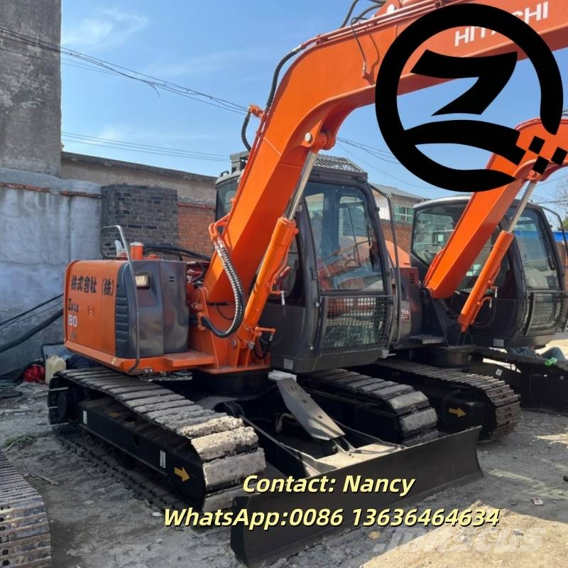 Hitachi ZX 80 小型挖掘机