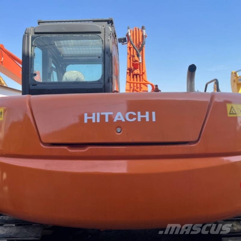Hitachi ZX 80 小型挖掘机