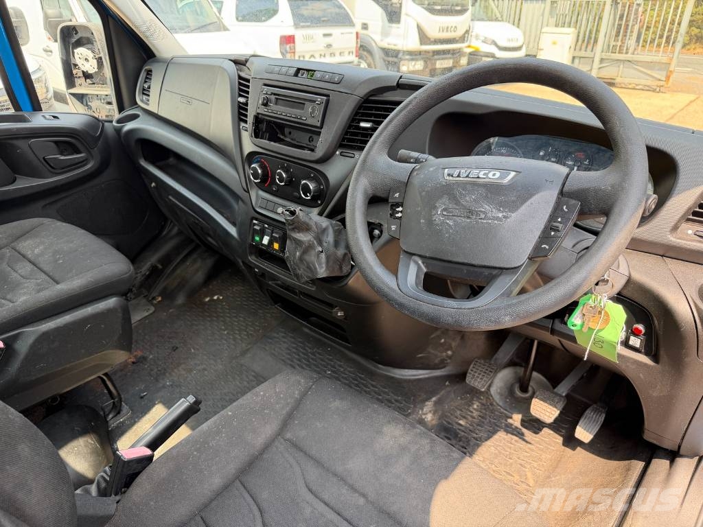 Iveco Multitel MJ201 Plataformas sobre camión