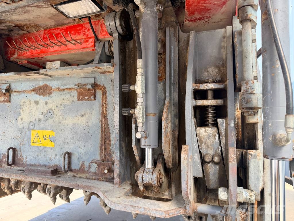 Wirtgen W210i Fresa a freddo per asfalto