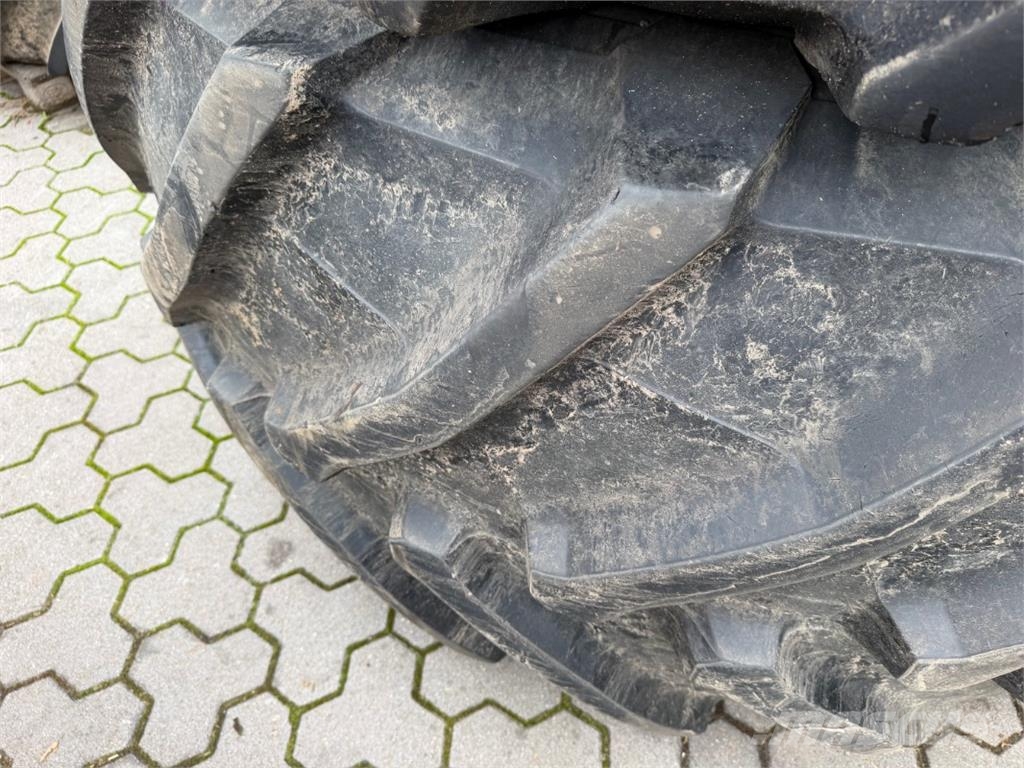 Trelleborg 4 x Räder 900/60R42 TM 900 Sonstige Landmaschinen