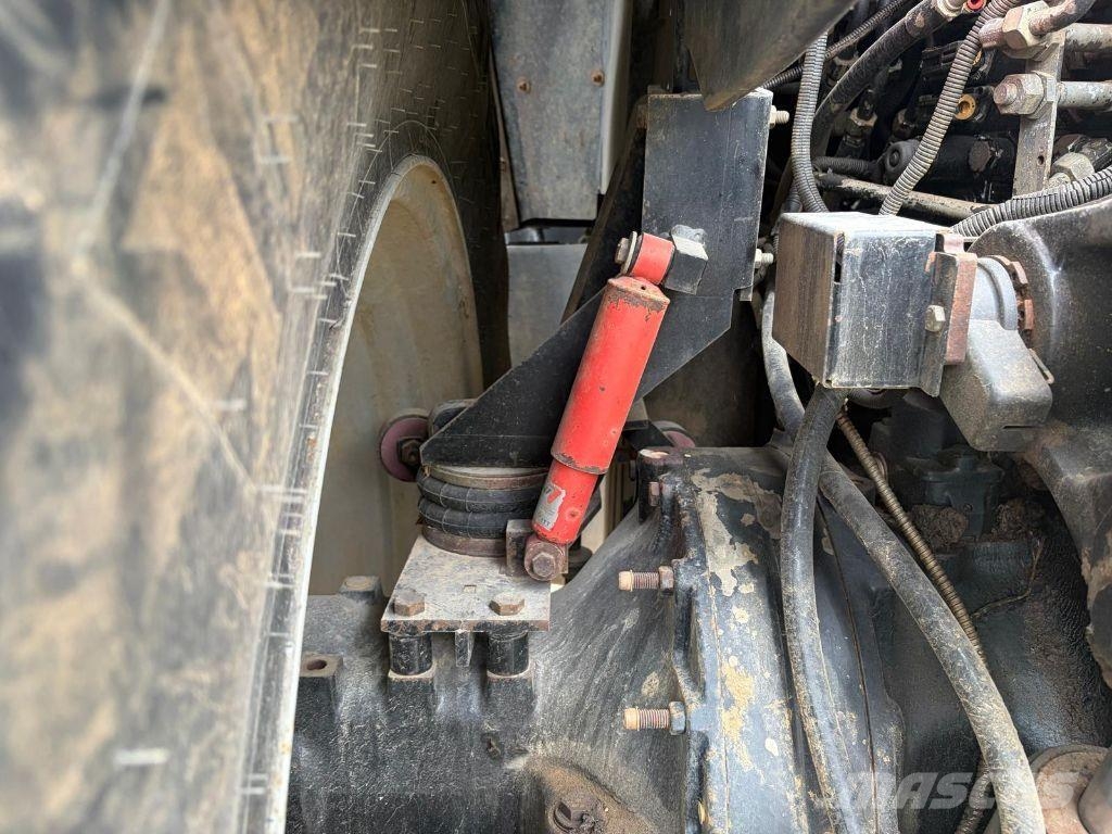 Massey Ferguson 8460 Dyna-VT Traktörler