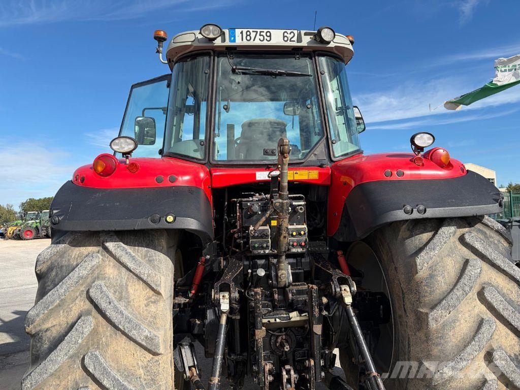 Massey Ferguson 8460 Dyna-VT Tractoren