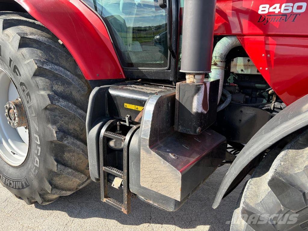 Massey Ferguson 8460 Dyna-VT Tractors