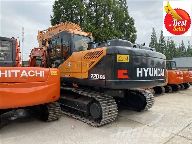 Hyundai Robex 220 LC-9 Bagri goseničarji