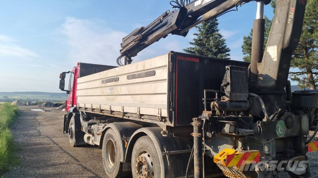 Iveco Stralis 260 S33 Lastbil med kran