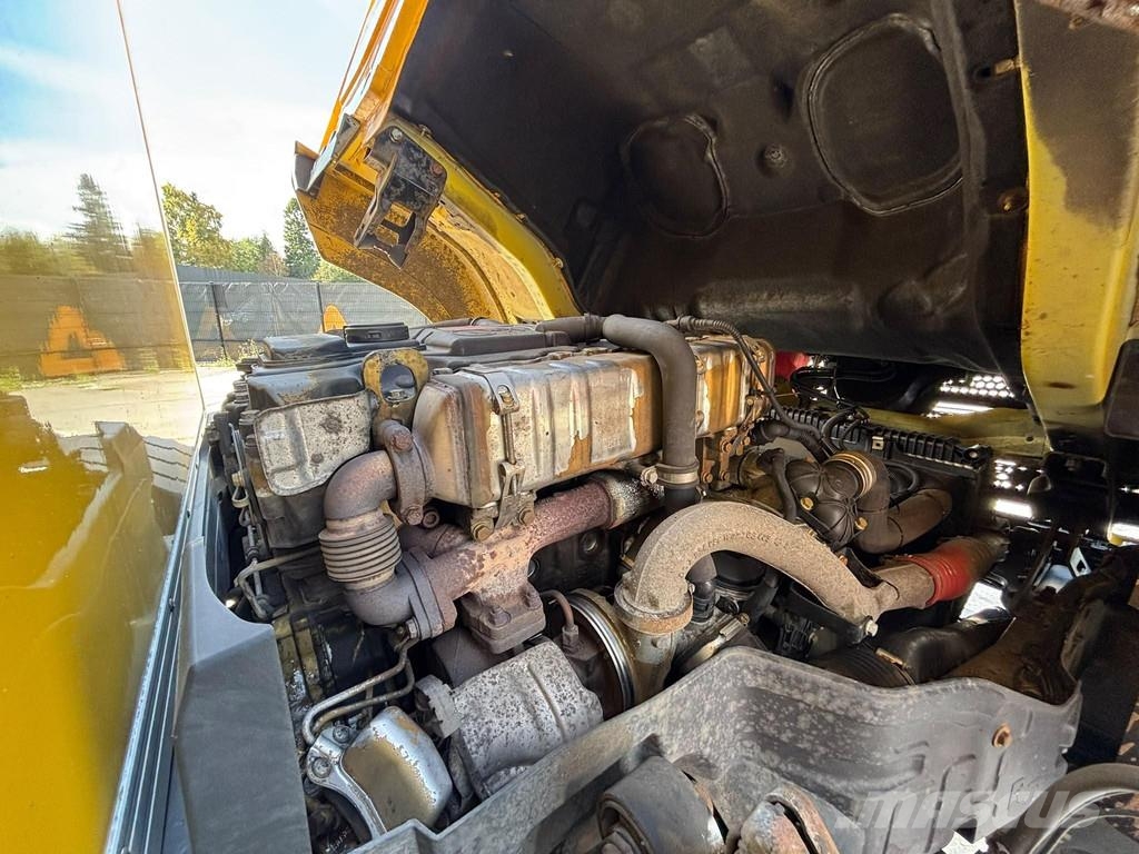 Mercedes-Benz Atego 1218 4x2 شاحنات ذات هيكل صندوقي