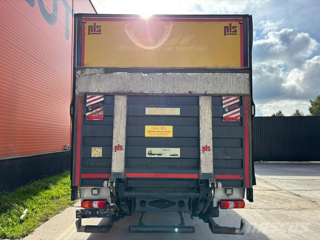 Mercedes-Benz Atego 1218 4x2 شاحنات ذات هيكل صندوقي
