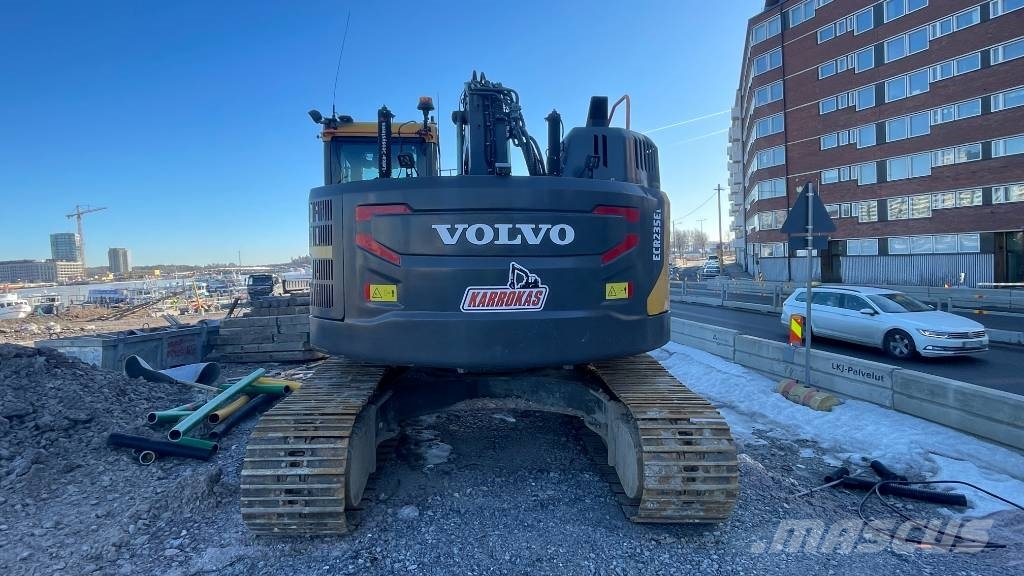 Volvo ECR235EL 履带挖掘机