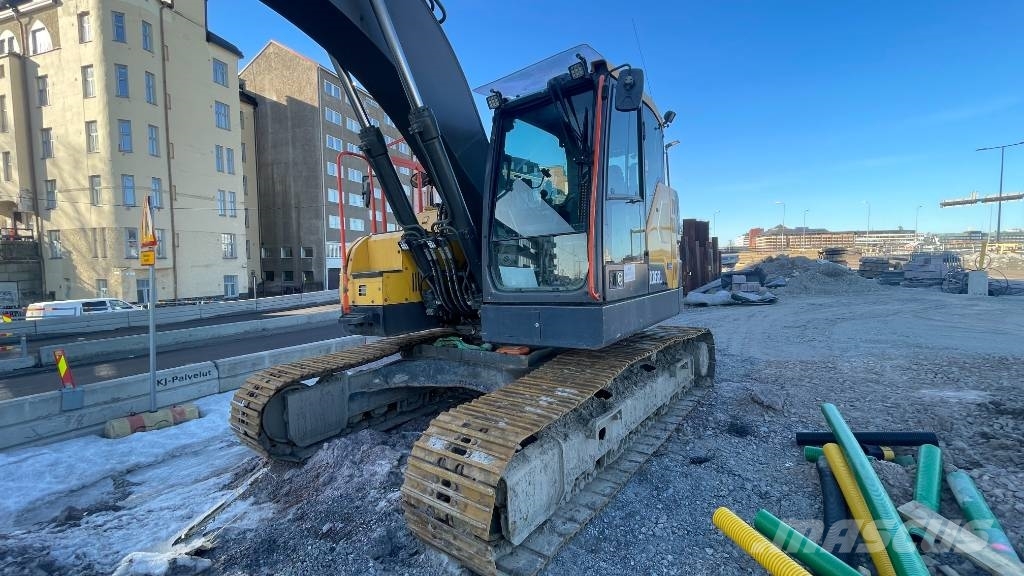 Volvo ECR235EL 履带挖掘机