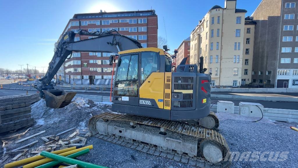Volvo ECR235EL 履带挖掘机