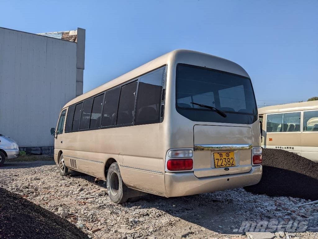 Toyota Coaster Bus 迷你巴士