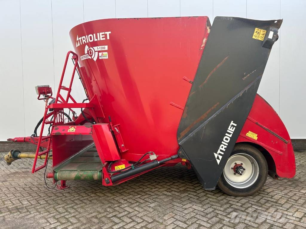 Trioliet Vertifeed VF 1-1200 Alimentadores de animais