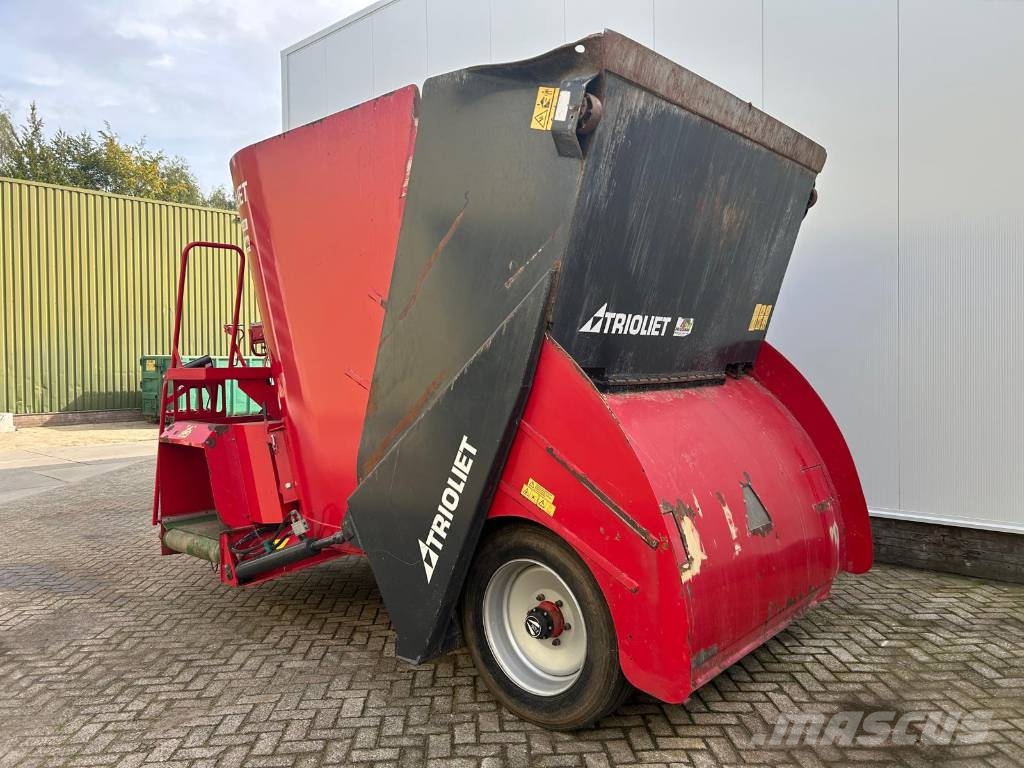 Trioliet Vertifeed VF 1-1200 Alimentadores de animais