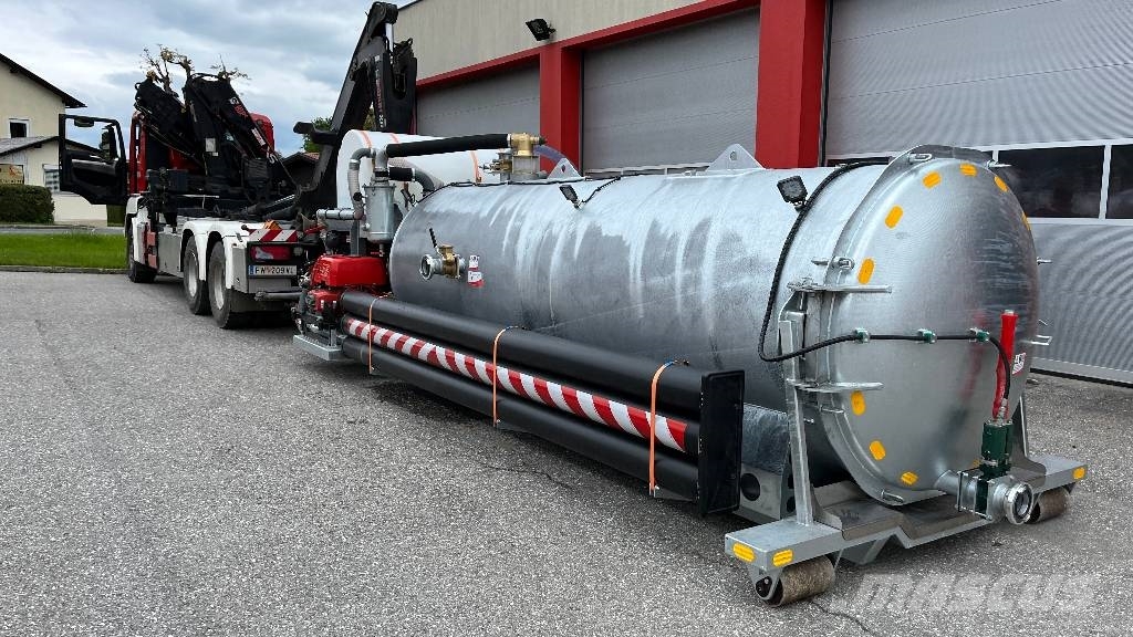Altro-Tec GmbH Abrollcontainer 10m³ Feuerwehr Wassertank 组合/真空油槽车