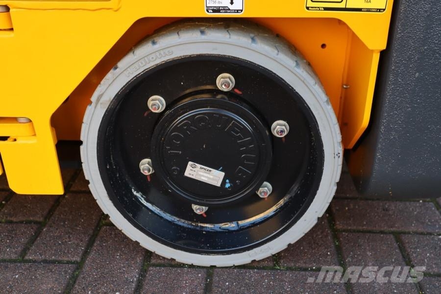 Haulotte Compact 8N Valid inspection, *Guarantee! 8m Workin Saxliftar