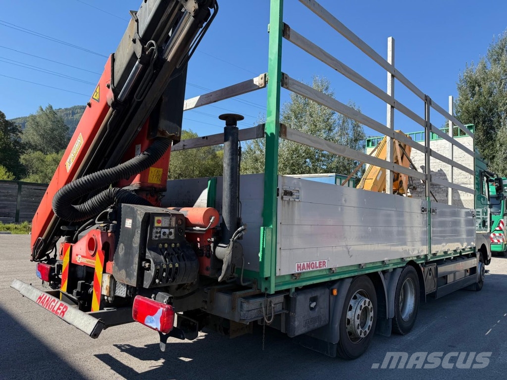 MAN TGA 26.400 + Palfinger PK 16502 + Schwarzmüller Kranwagen