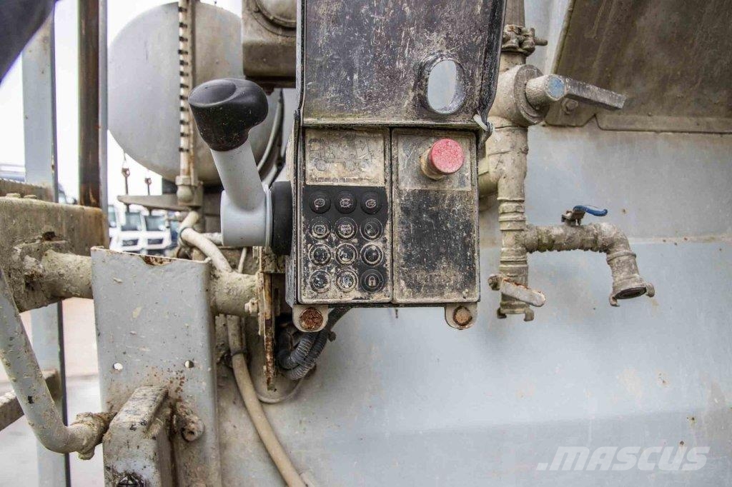 Liebherr BETON MIXER/MALAXEUR/MISCHER HTM 1204 - 12M³ Other semi-trailers