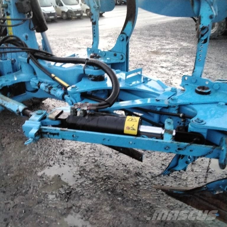 Lemken Vari-Opal 8 Charruas reversíveis