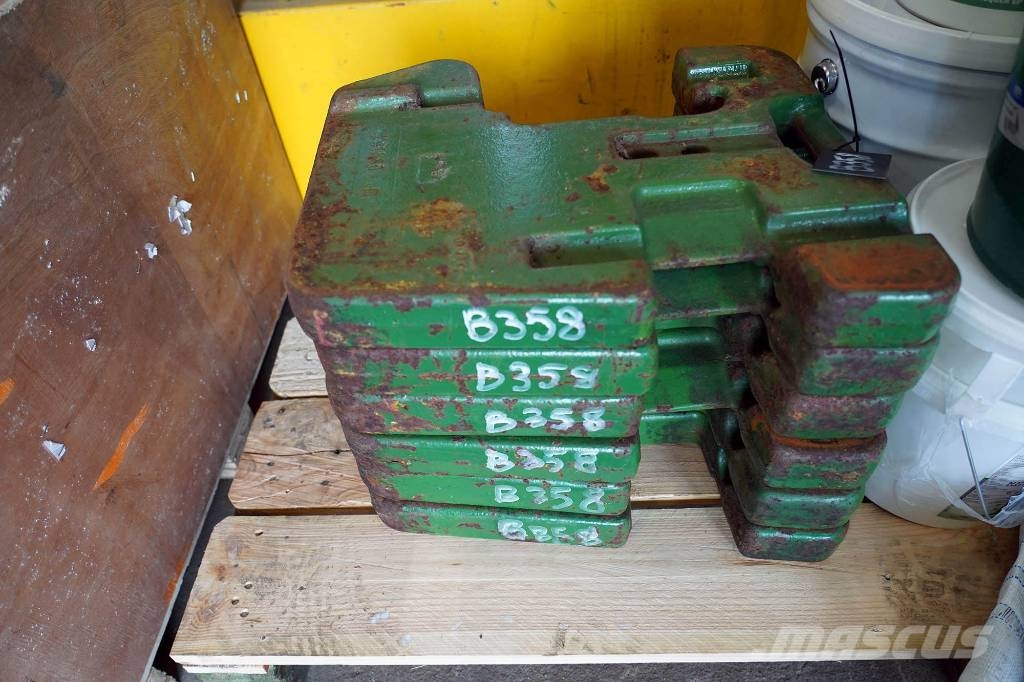  Frontvikter John Deere الأوزان الأمامية