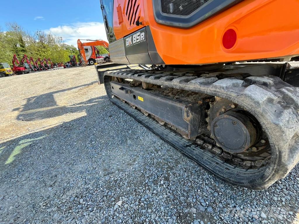 Develon DX 85 R Crawler excavators