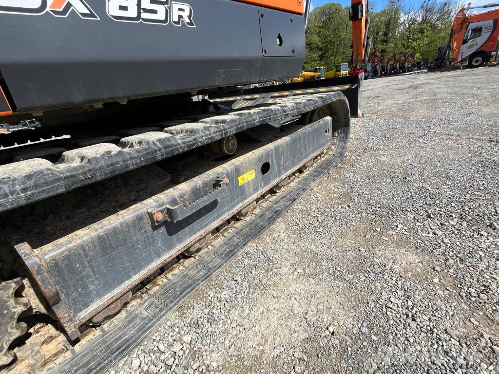 Develon DX 85 R Crawler excavators