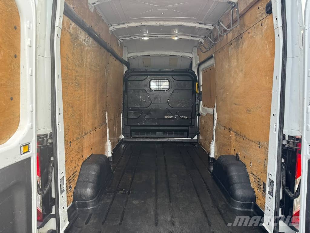 Ford Transit Lieferwagen