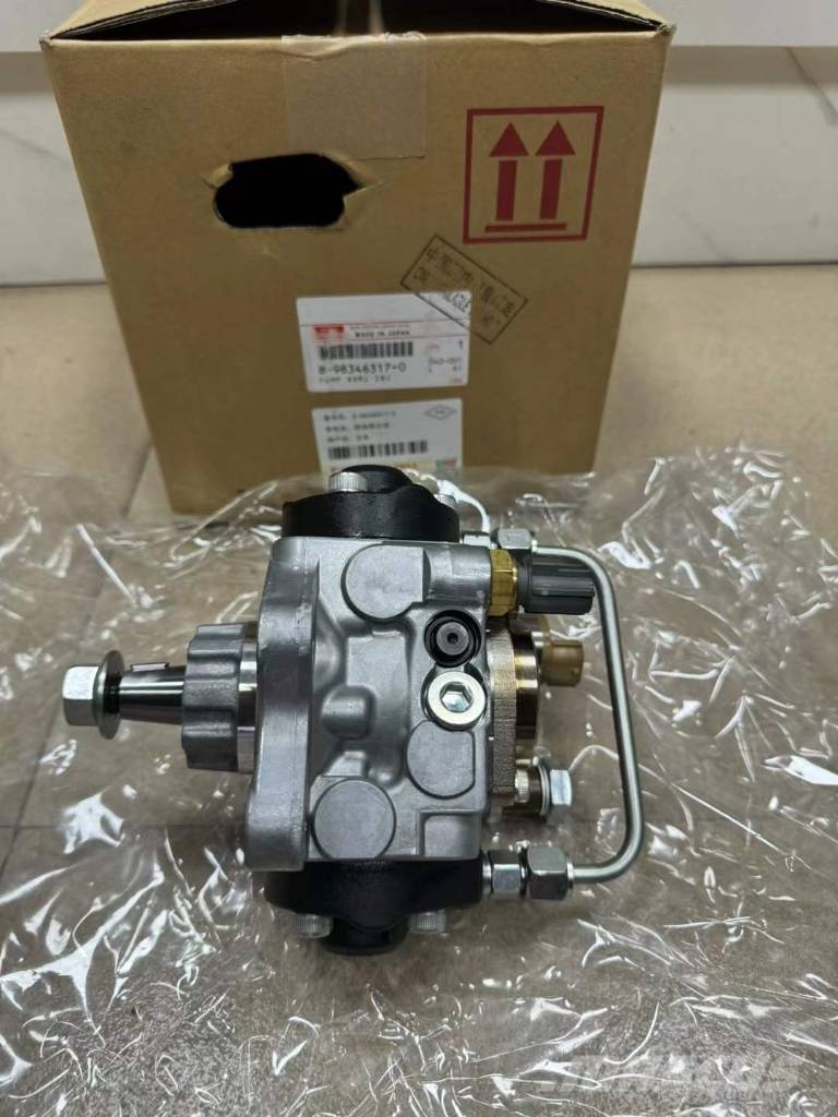 Isuzu 4HK1 fuel pump 发动机