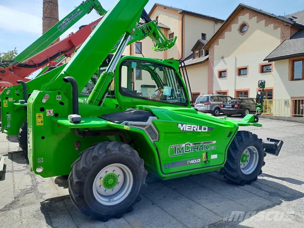 Merlo MERLO  P40.13  a P40.13PLUS 伸縮臂操作車